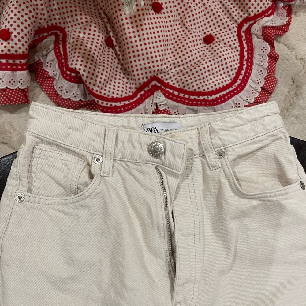 Zara long wide leg cream denim jeans.